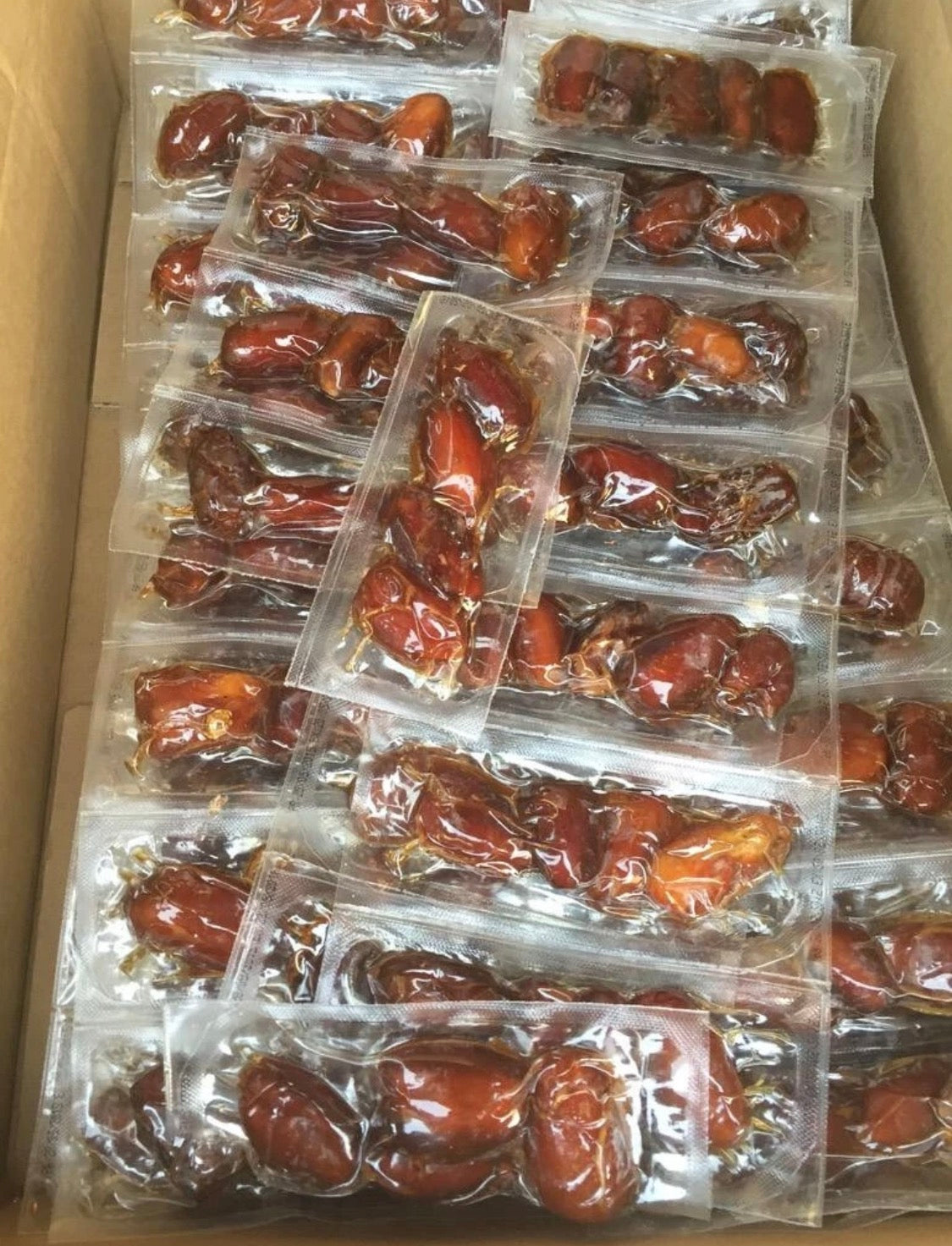 Khalas Dates Premium – 100 Individual Sachets | Al-Qassim