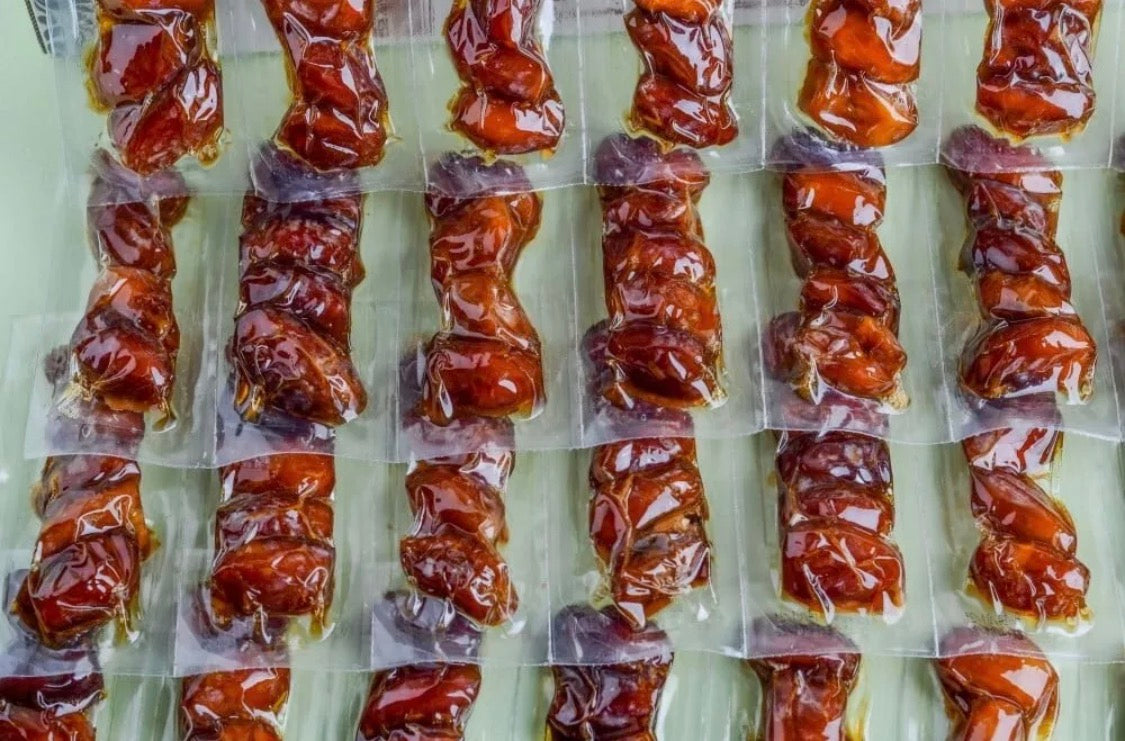Khalas Dates Premium – 100 Individual Sachets | Al-Qassim